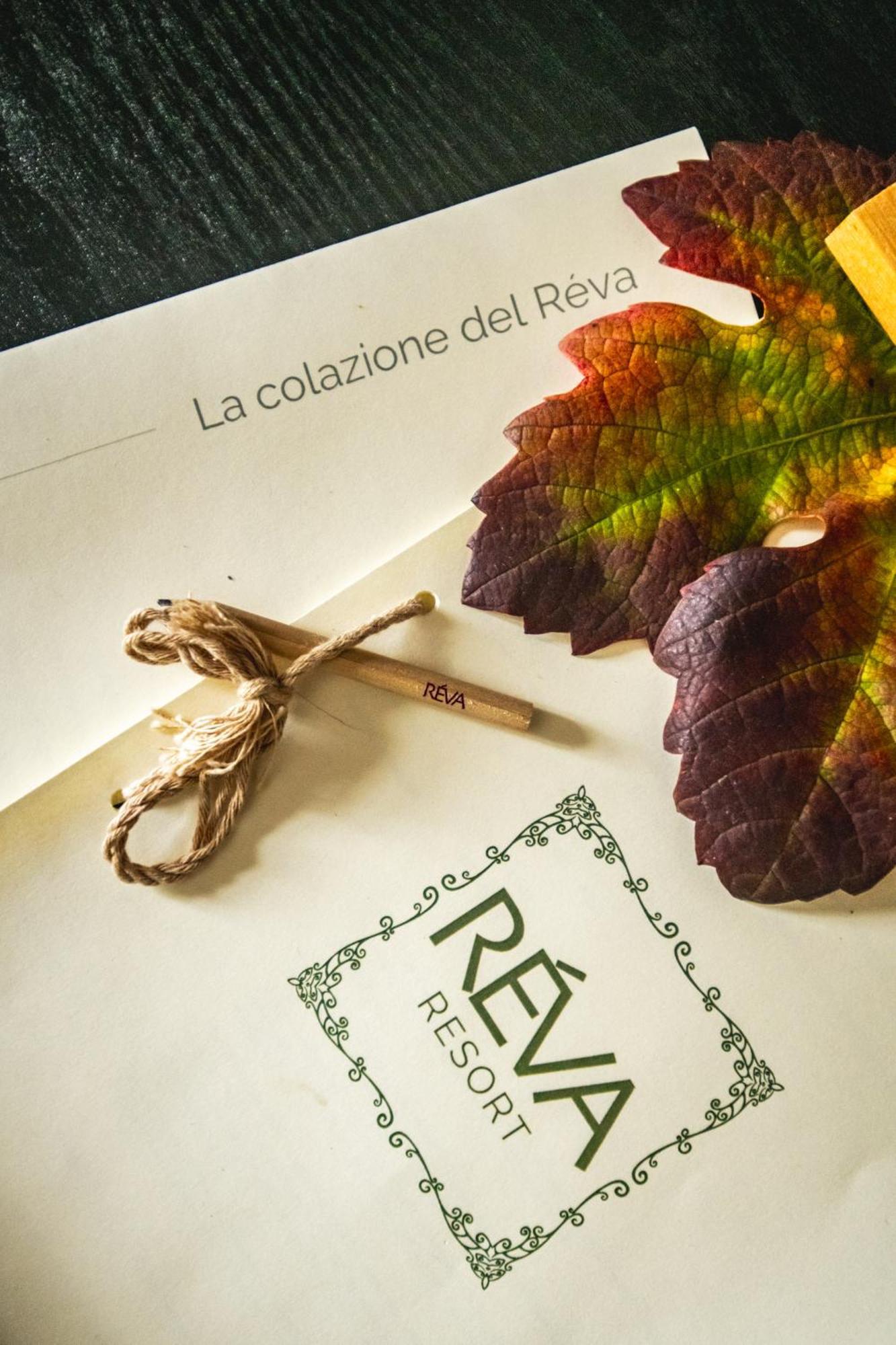 Reva Resort Monforte dʼAlba Exteriér fotografie